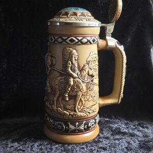 Avon 1988 Indians of the American Frontier Stein